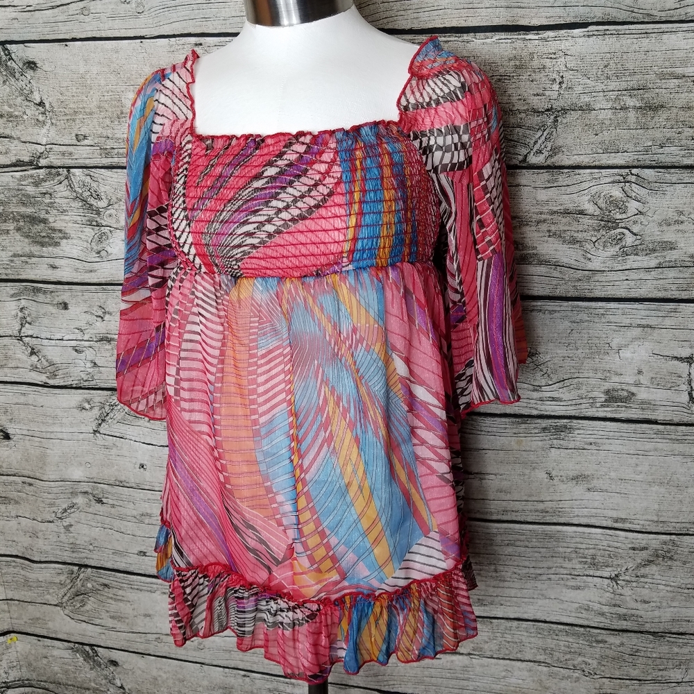 Vivi Cupid De Com Top I don't know the size but it looks like size small.Pit t